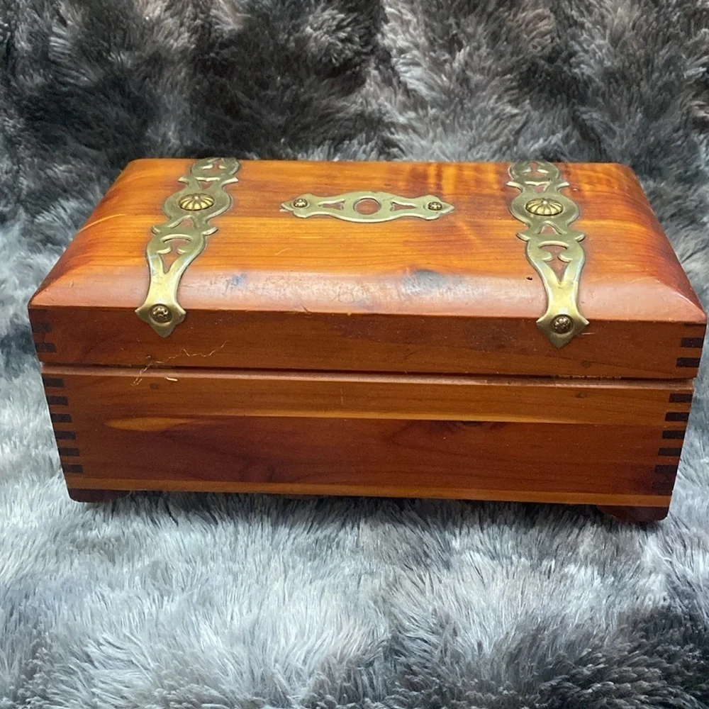 Vintage Wooden Jewelry Box with Brass Accents - Picture 3 of 16